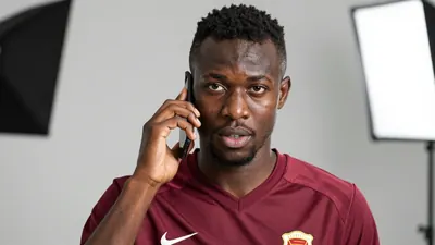 Stellenbosch FC's former centre-back Olisa Ndah is close to joining a Libyan side, with agent Makaab confirming the deal...