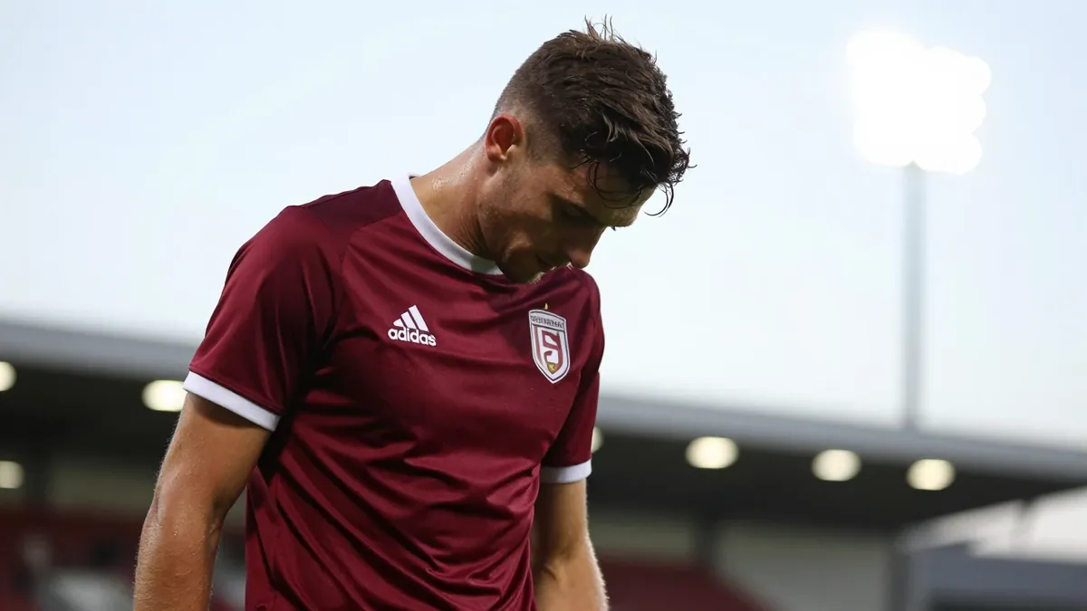 Stellenbosch FC shared the points in a 0-0 Betway Premiership stalemate with Durban City at Chatsworth Stadium, a result...