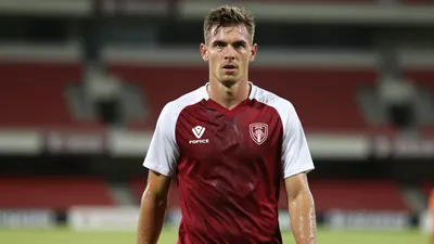 Stellenbosch FC has acquired the services of 22-year-old defender Surprise Nhlabathi from Baroka FC